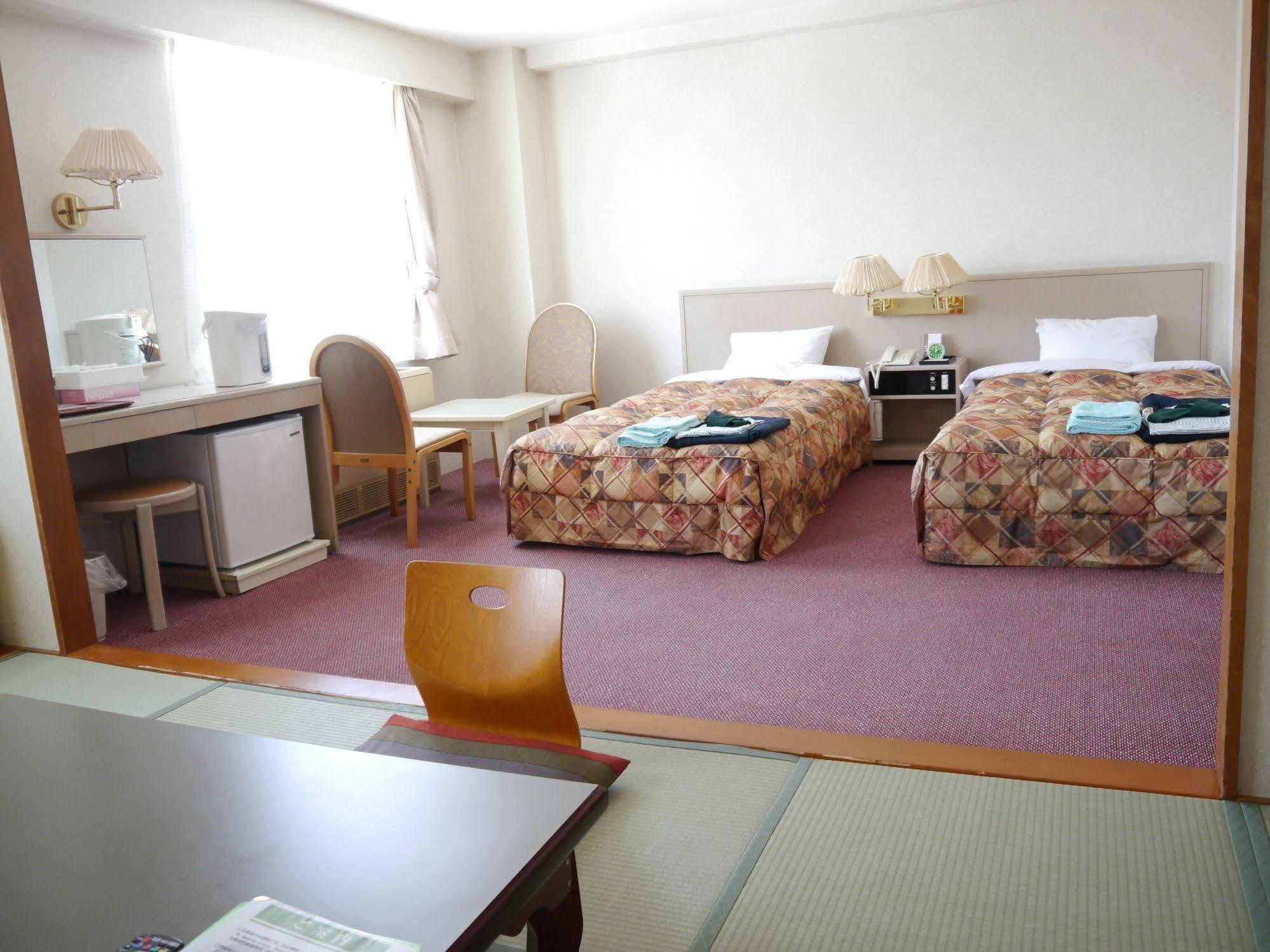 公园山酒店 上富良野町 外观 照片